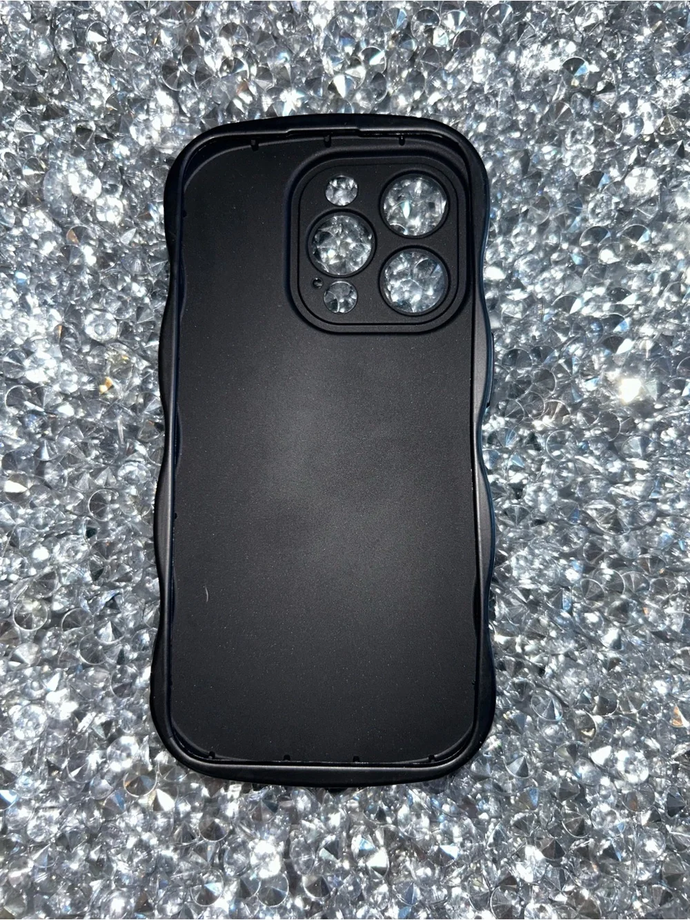 iPhone 15 pro Black Silicone Wavy Camera Protective Phone Case